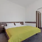 Hotel Gots - готельно-ресторанний комплекс