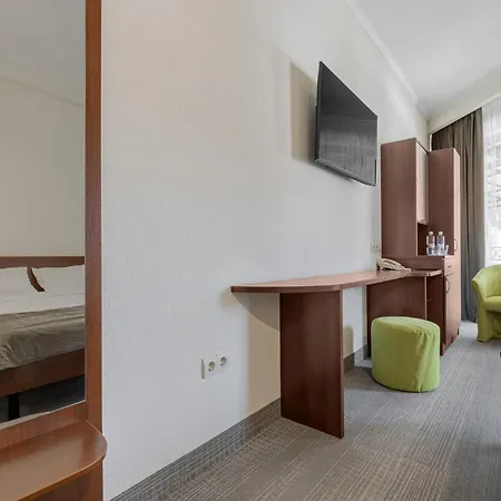 Gots - готельно-ресторанний комплекс Hotel Jaremcze