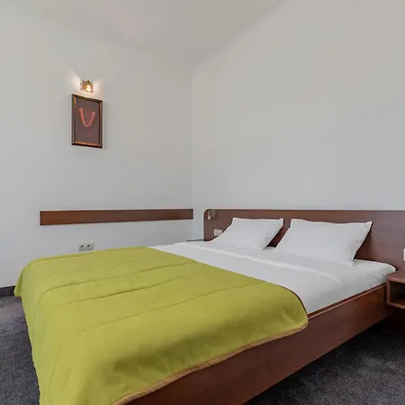 Hotel Gots - готельно-ресторанний комплекс