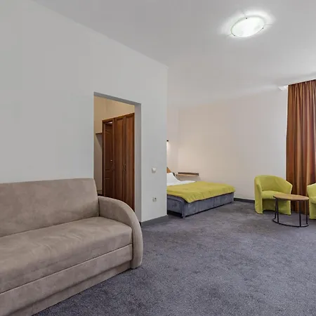 Gots - готельно-ресторанний комплекс Hotel Jaremcze