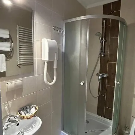 Hotel Gots - готельно-ресторанний комплекс *