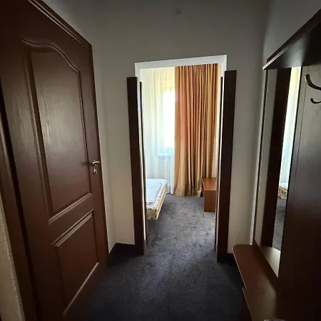 Hotel Gots - готельно-ресторанний комплекс *