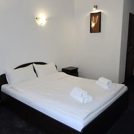 Hotel Gots - готельно-ресторанний комплекс *